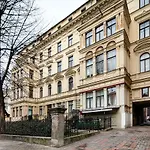 Kalnina Quiet Apartment In City Center